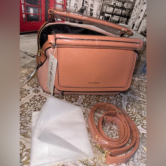 Authentic Japanese brand Hund Red satchel - Picture 13 of 16